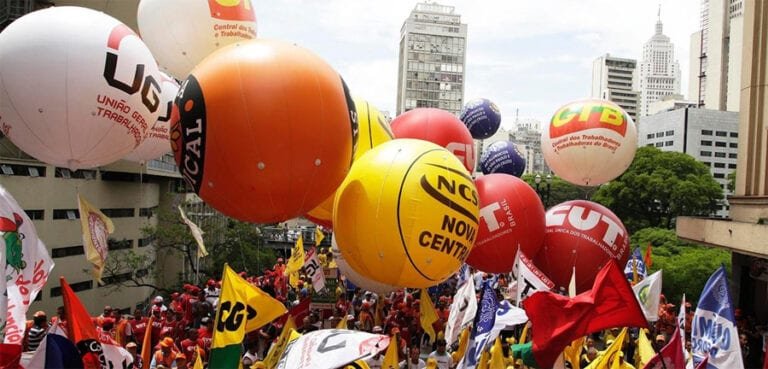 Acordo coletivo é fundamental pra vencer a crise, advertem Centrais