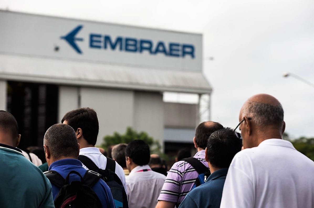 Para engenheiros, PDV na Embraer é demissão em massa