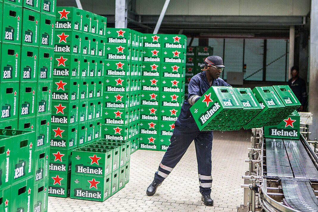 Heineken mantêm ataques aos direitos