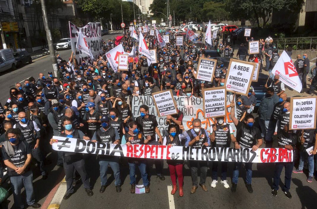Metroviários de São Paulo aceitaram a proposta do Tribunal