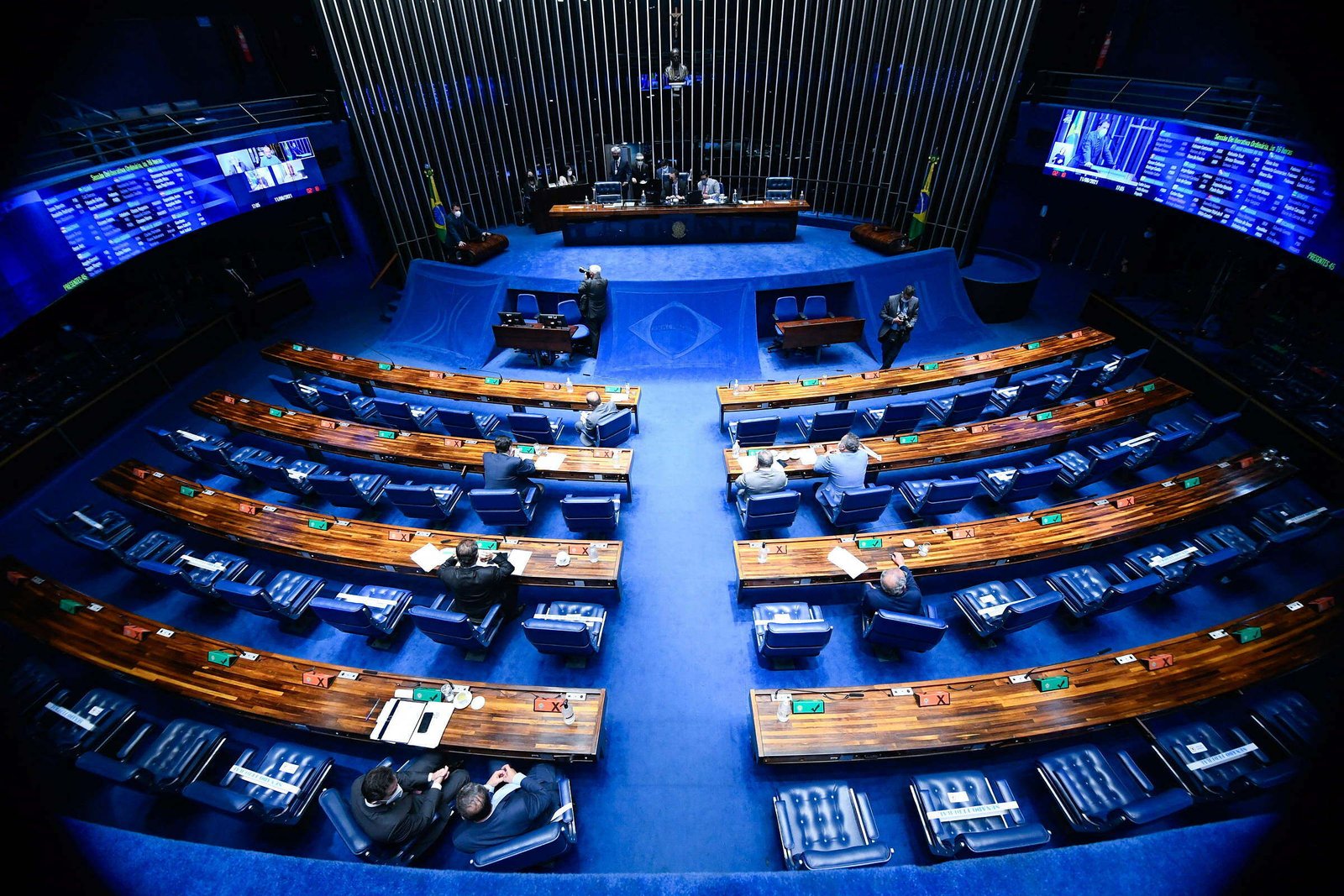 MP 1.045 é derrotada
