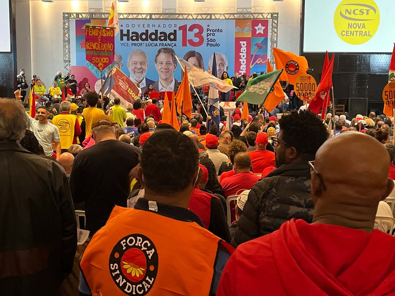 Em SP Haddad fala com sindicalistas