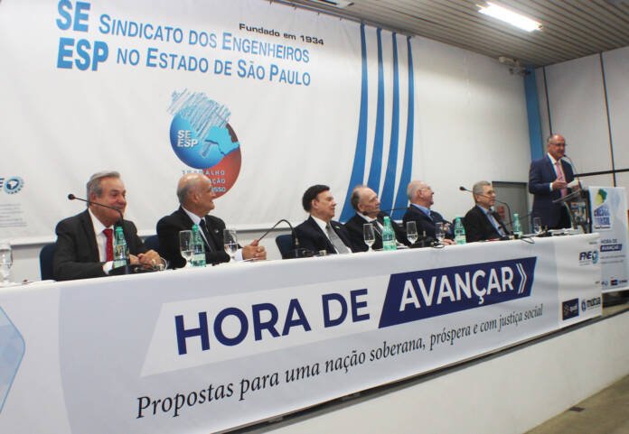 Cresce Brasil