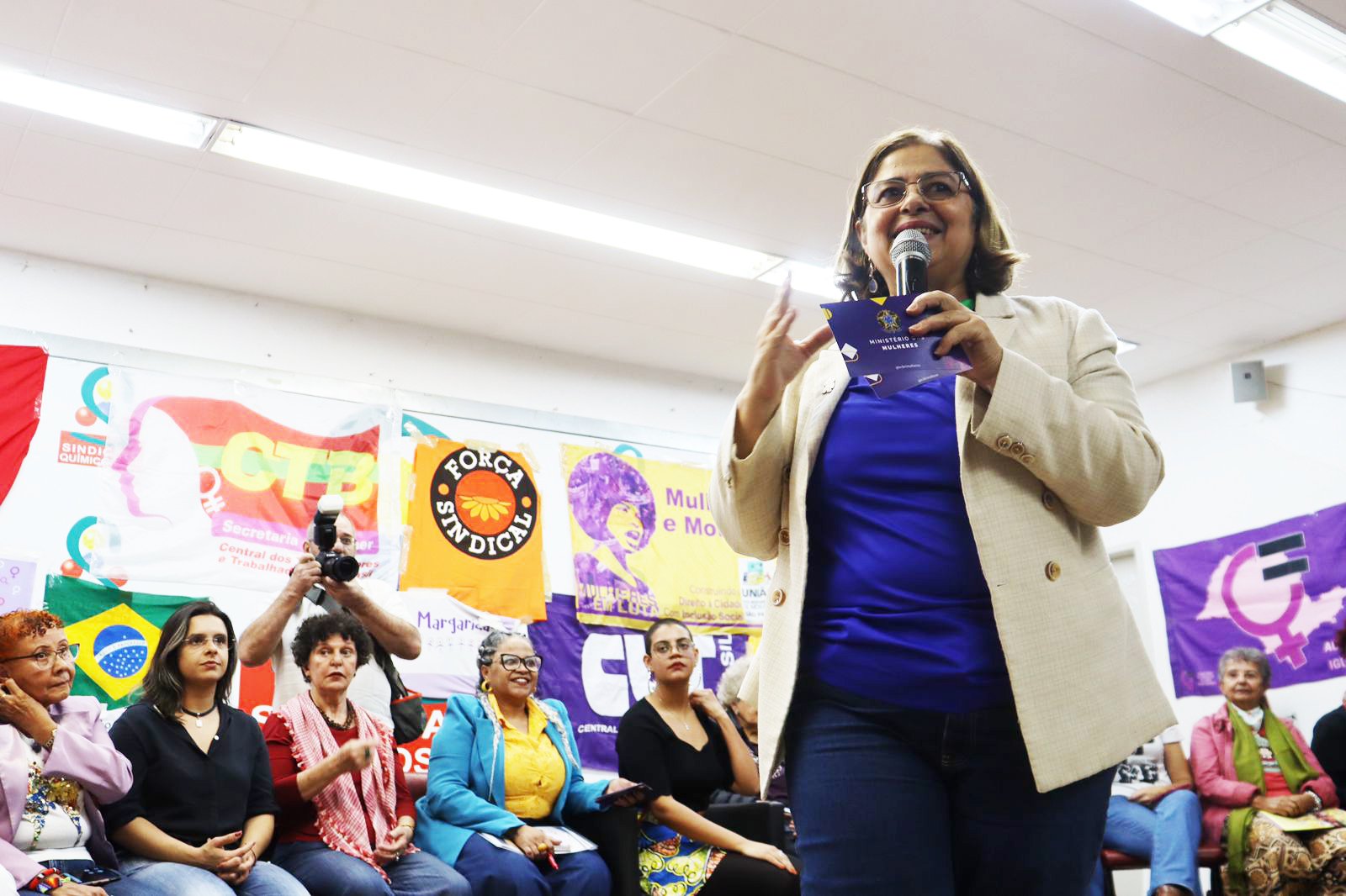 Igualdade tem pressa, diz ministra da Mulher