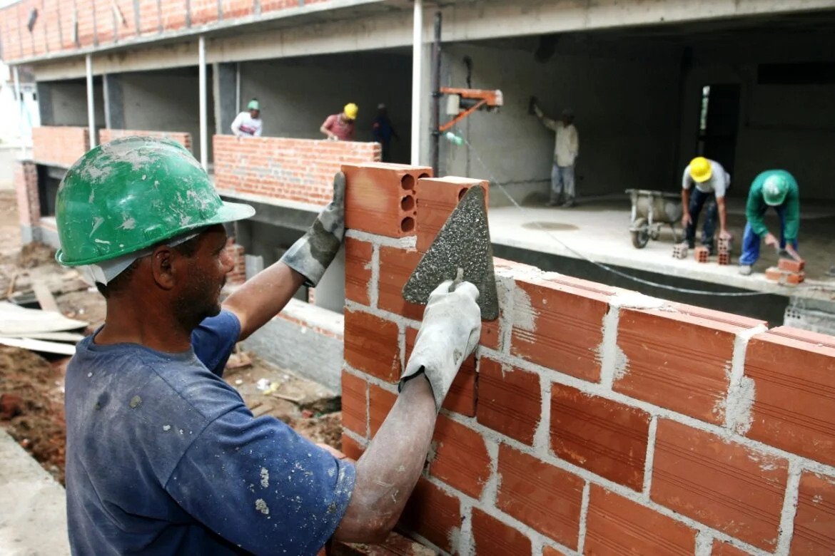 Trabalhadores da construção terão dias abonados no Natal e Ano Novo