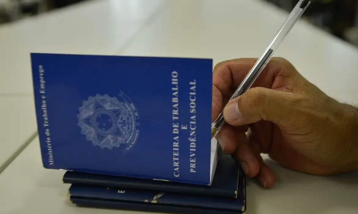 Economista enaltece ações do governo Lula