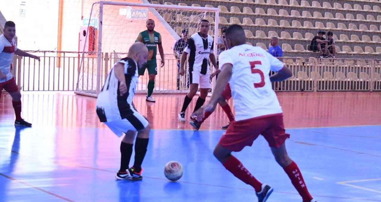 Açotubo e Perfil Líder disputarão final do Futsal Metalúrgico neste domingo