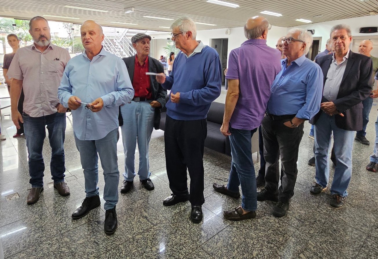 Murilo aponta prioridades dos Engenheiros
