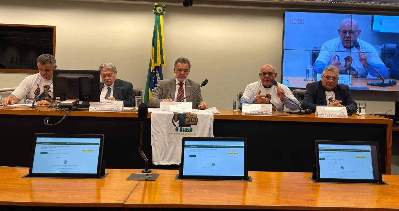 Unidos pelo Dia Nacional do Frentista 