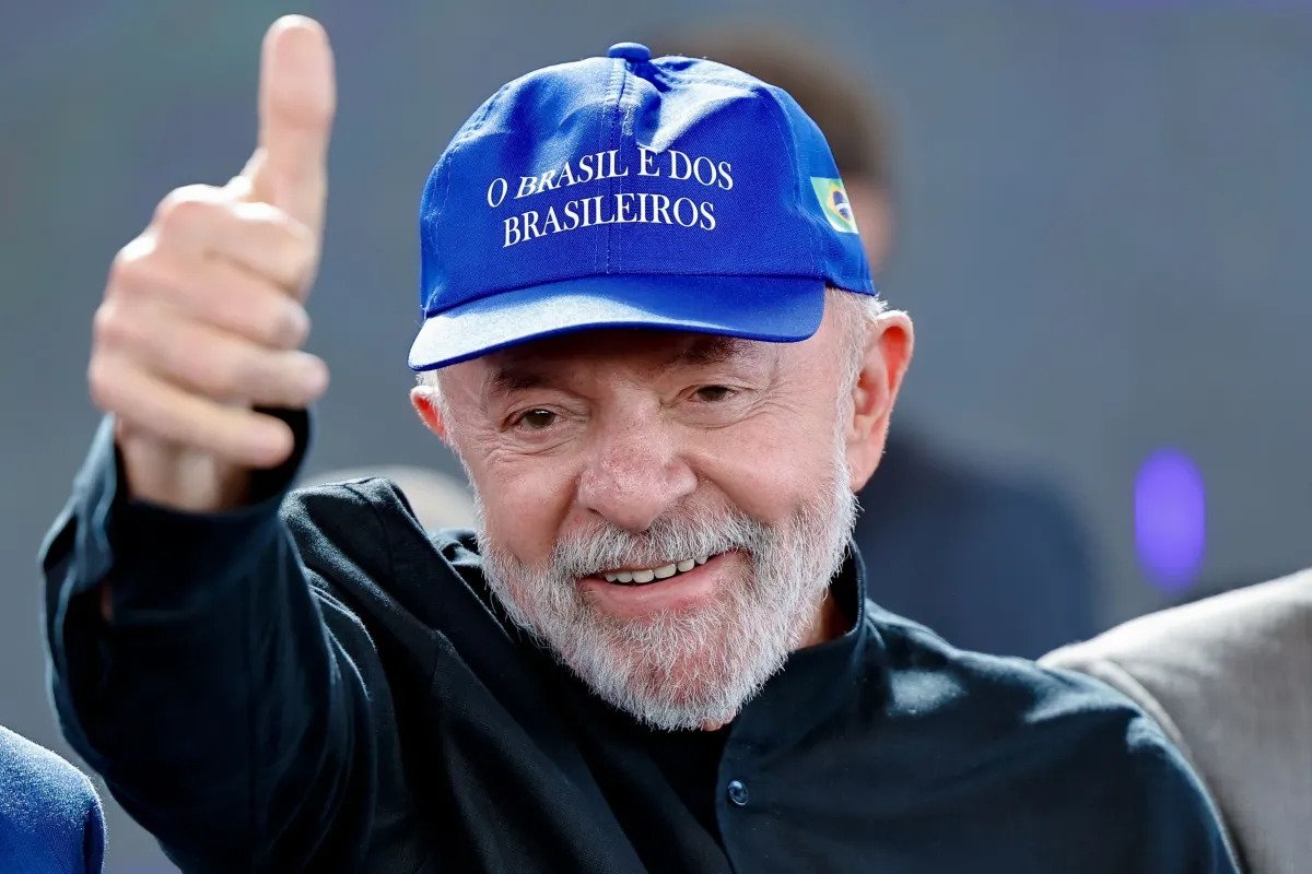 “A democracia e a soberania brasileiras são inegociáveis.” – Presidente Lula, no New York Times.
