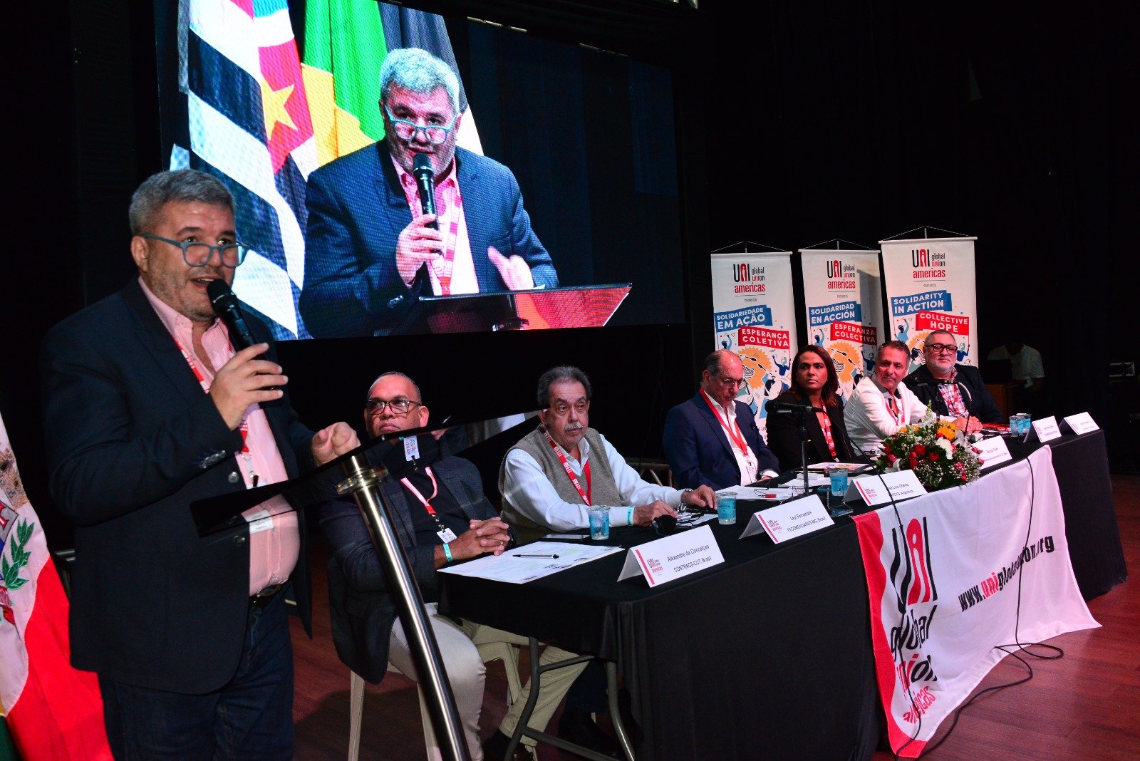Todos contra Milei, afirma dirigente argentino