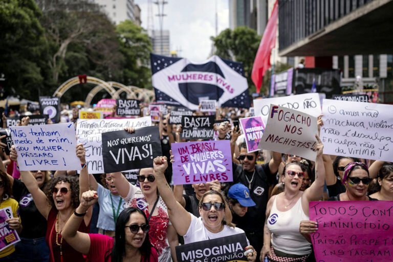 MULHERES VIVAS!