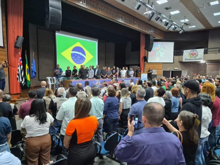 Ato na Força Sindical, dia 28
