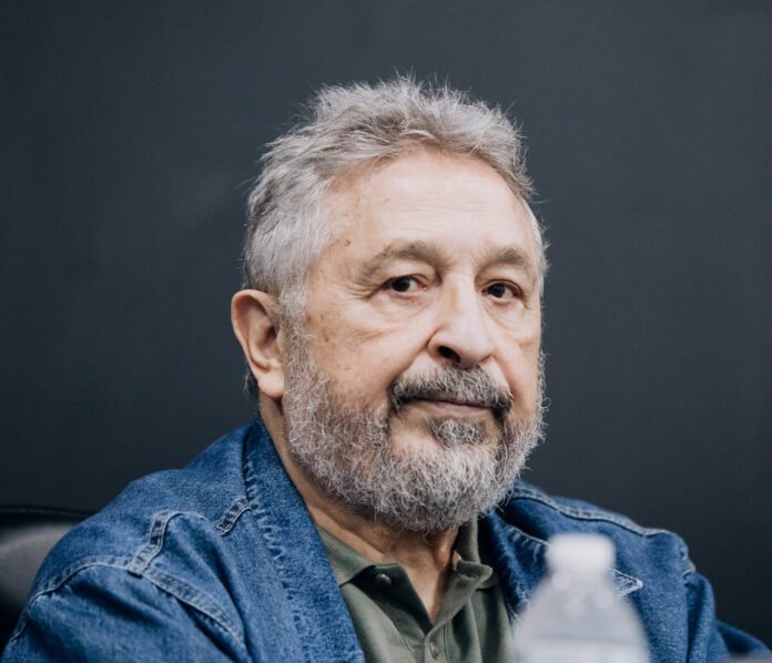 Ivan Maglio. Engenheiro Civil, Consultor em Planejamento Ambiental - Urbano e Adaptação Climática. Mestre e Dr. em Saúde Ambiental pela Faculdade de Saúde Pública da Universidade de São Paulo