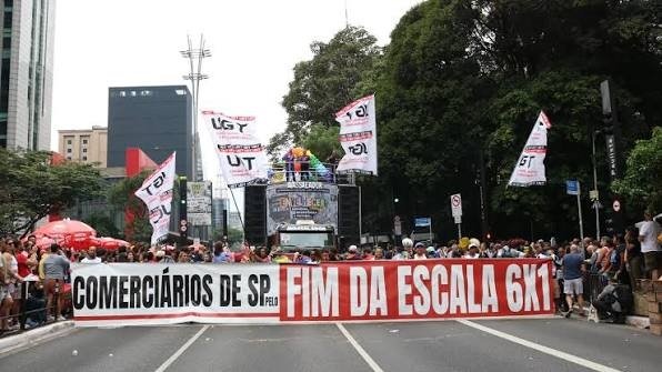Sindicato massifica fim da 6×1