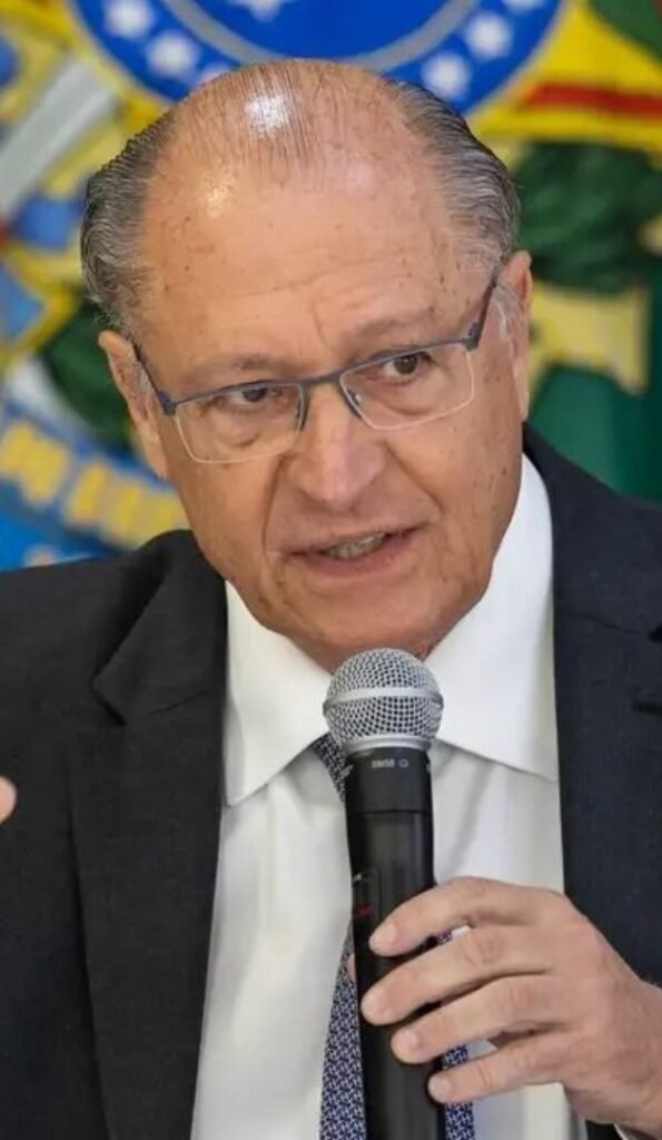 Capa do Repórter Sindical, edição 4.309: UGT e Alckmin se reúnem em SP nesta sexta