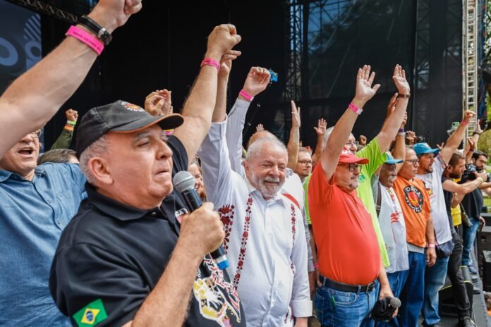 miguel com lula